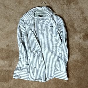 H&M button down shirt